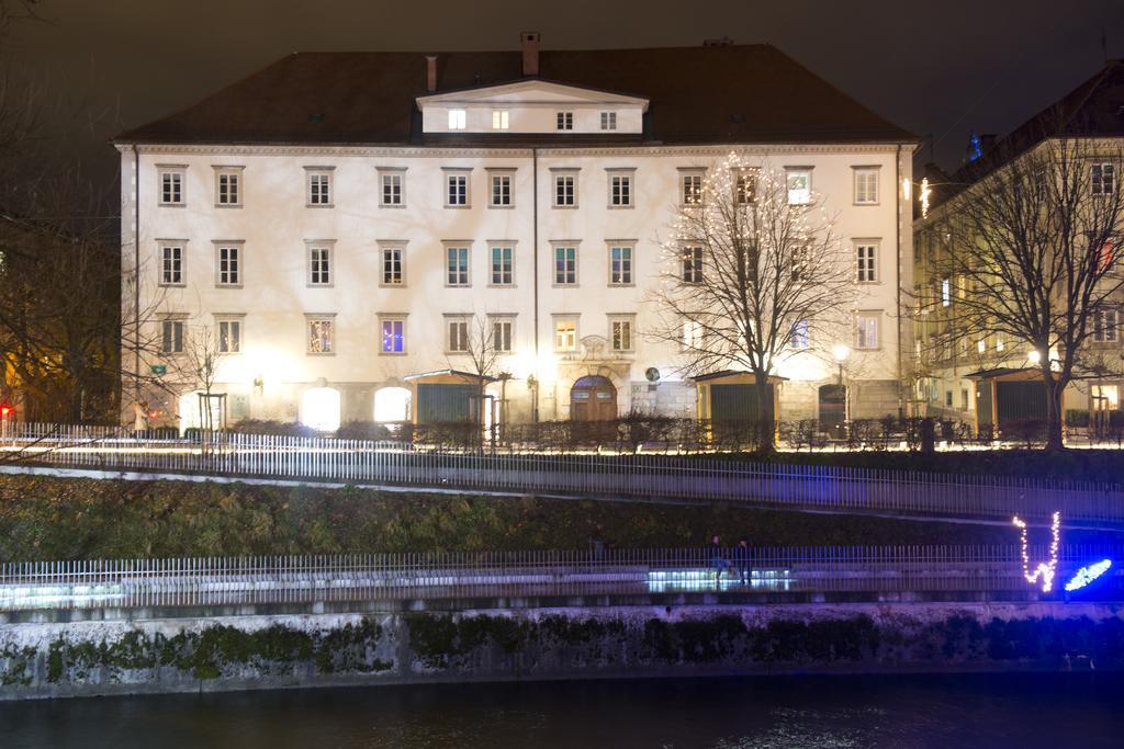 Zois Apartments Ljubljana Exterior photo