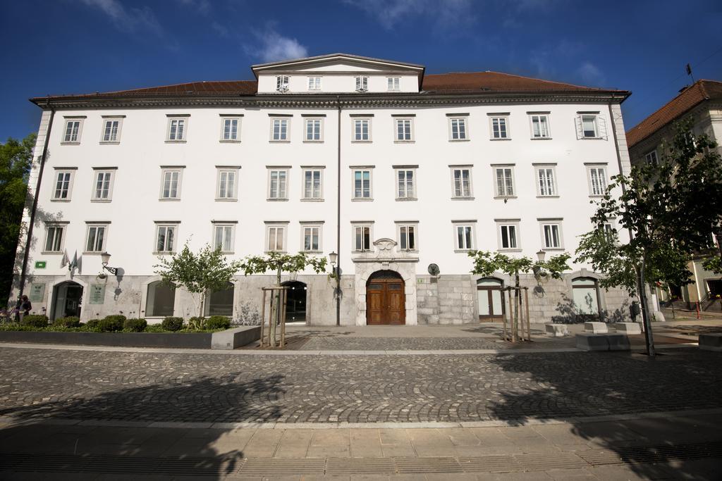 Zois Apartments Ljubljana Exterior photo